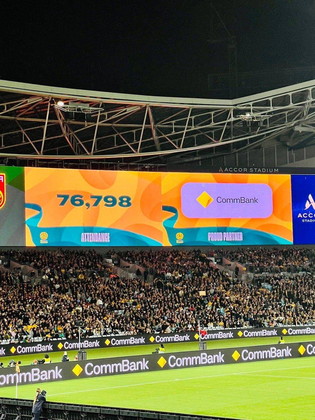 澳大利亚女足赛事现场气氛火爆 澳大利亚女足赛事现场气氛火爆