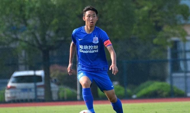 队内新星崭露头角,为球队带来变数和希望!的简单介绍 队内新星崭露头角,为球队带来变数和希望!的简单介绍