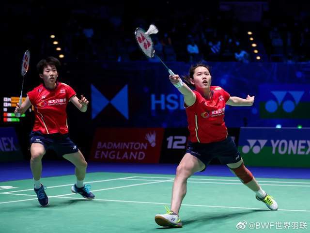 马来西亚队逆转中国队,黄鸭组合点燃赛场的简单介绍 马来西亚队逆转中国队,黄鸭组合点燃赛场的简单介绍