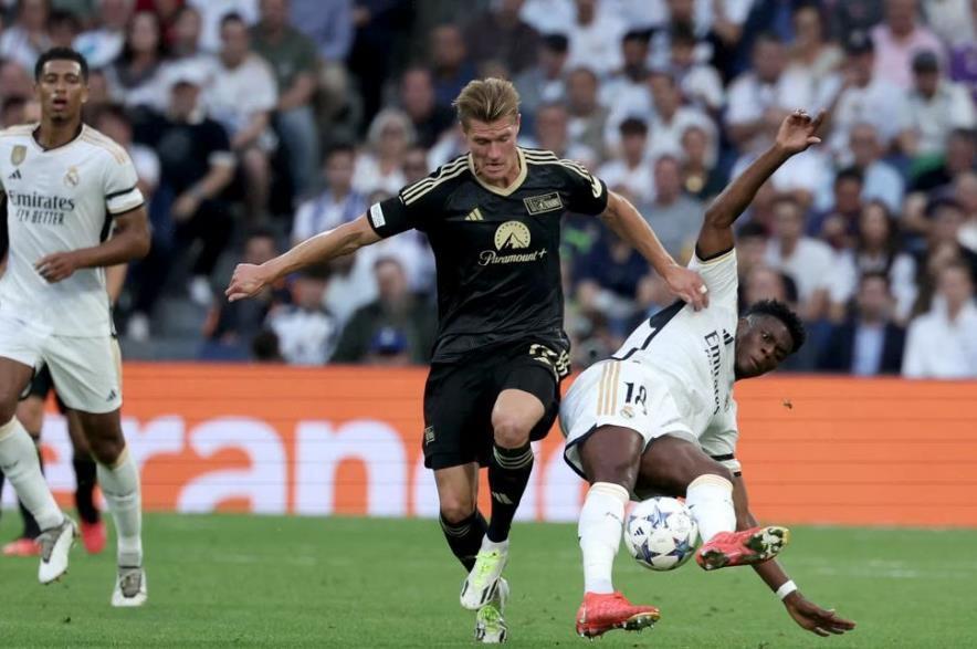 利物浦力克阿森纳,贝林厄姆统治全场 利物浦力克阿森纳,贝林厄姆统治全场