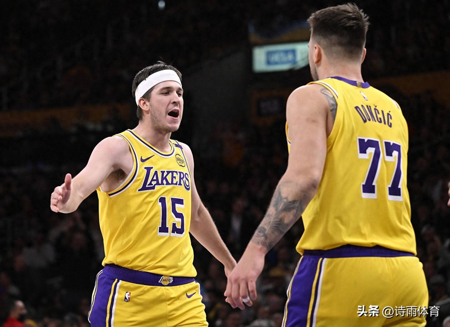 湖人完胜骑士,麦科勒姆关键制胜 湖人完胜骑士,麦科勒姆关键制胜